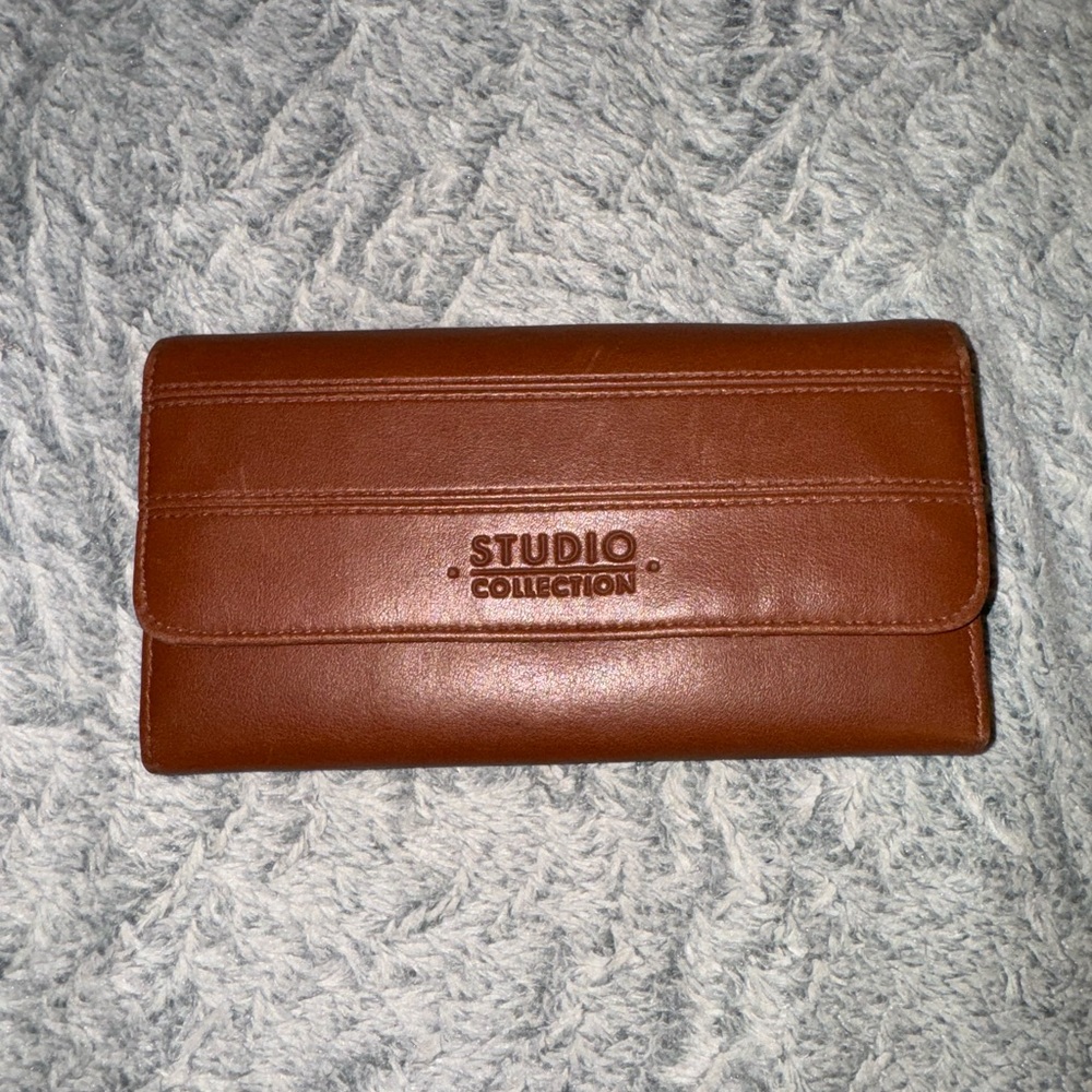 Studio Collection Brown Wallet